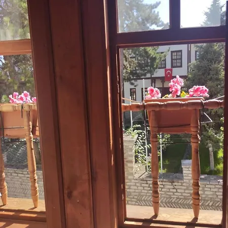 Beyaz Konak Green Garden Safranbolu